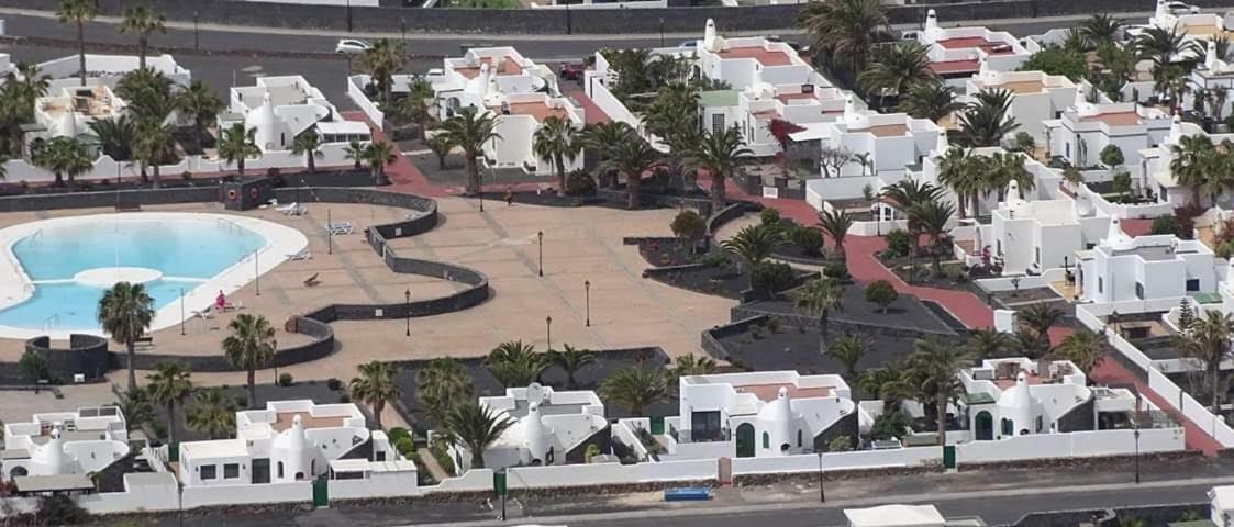 بلايا بلانكا Villa Nicole المظهر الخارجي الصورة